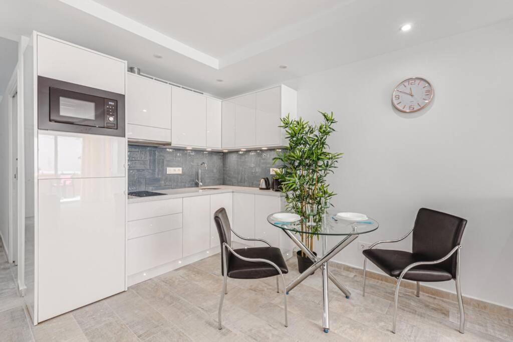Tenerife Royal Gardens One Bedroom Apartment Плайя-де-лас-Амерікас Екстер'єр фото