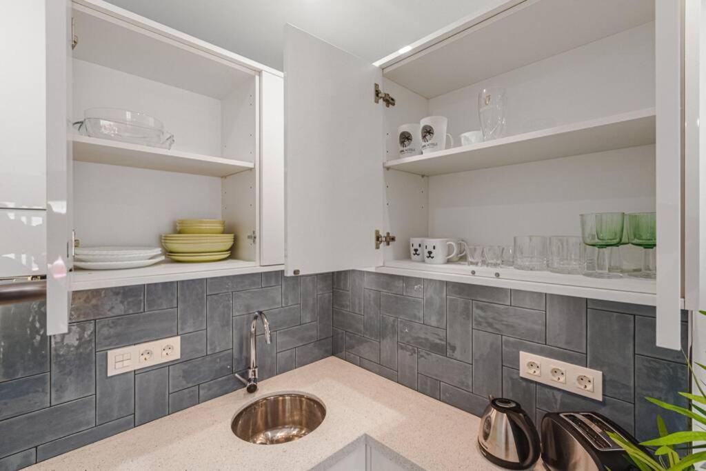Tenerife Royal Gardens One Bedroom Apartment Плайя-де-лас-Амерікас Екстер'єр фото