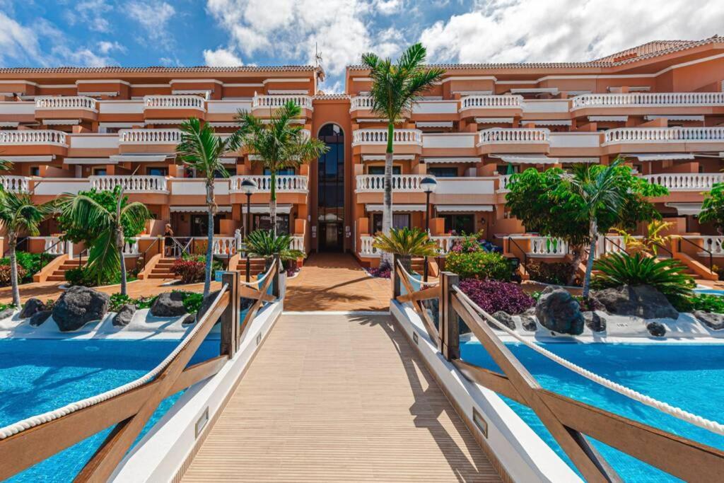 Tenerife Royal Gardens One Bedroom Apartment Плайя-де-лас-Амерікас Екстер'єр фото